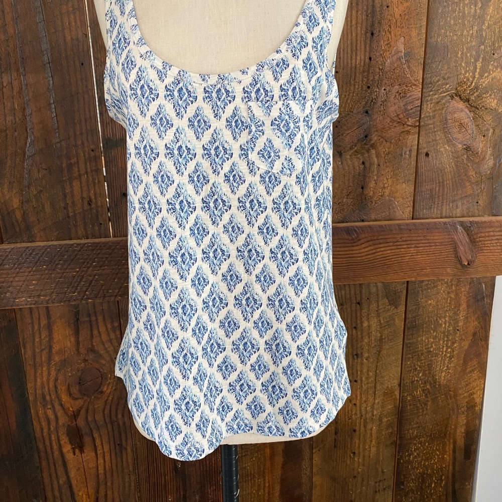 Principle essential vest size 14